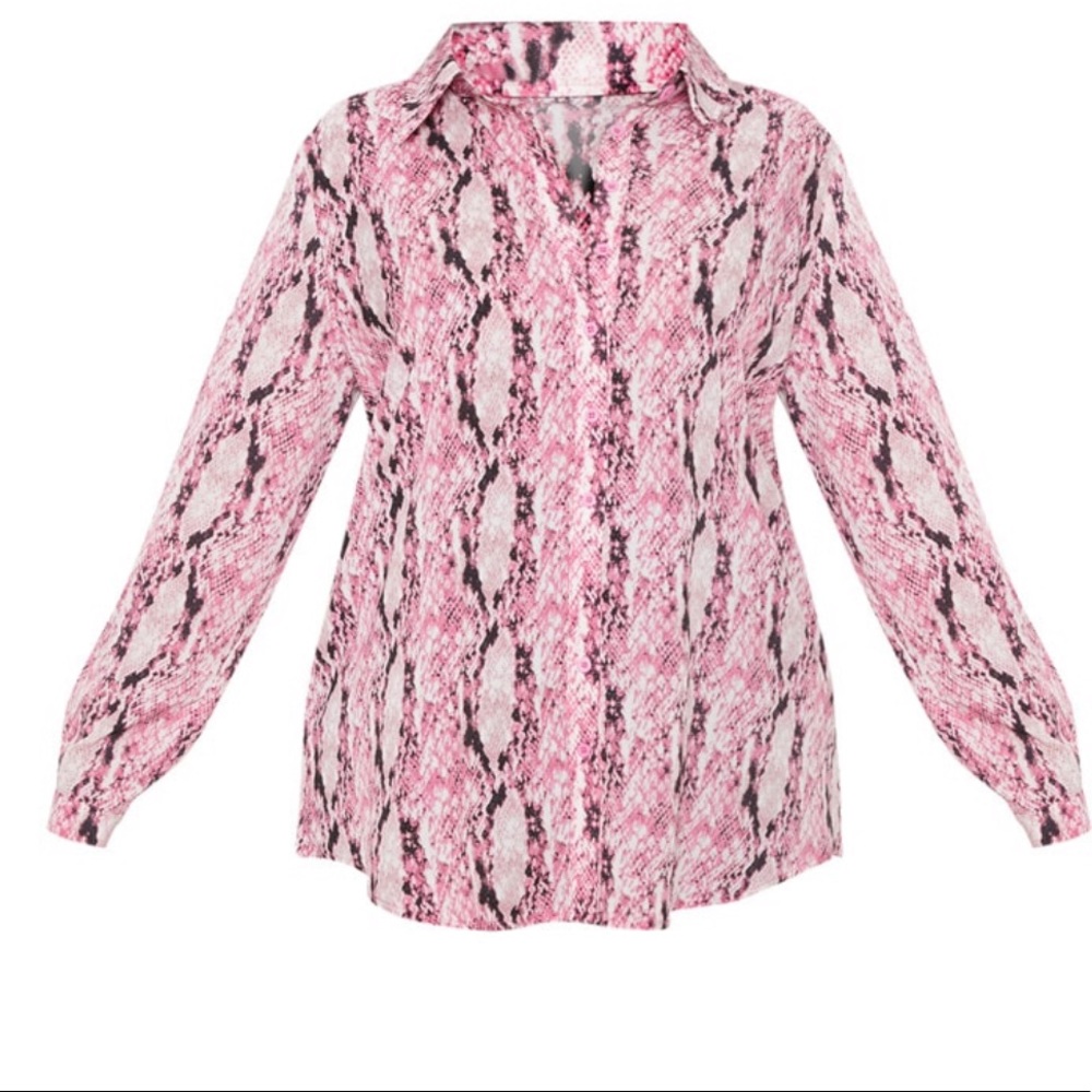 🆕 PRETTY LITTLE THING PLUS SNAKE PRINT SHIRT 🆕